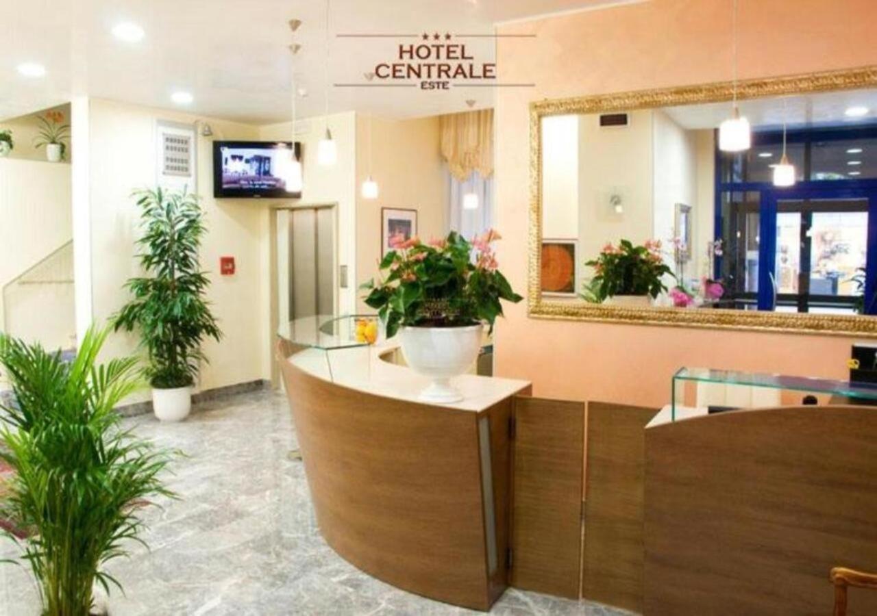 Hotel Centrale Este Exterior foto